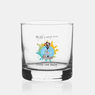 Die Ninja-Züge meiner Katze behielt mich beschäfti Whiskyglas