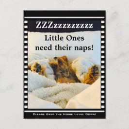 Die Noise Level Down-Karte behalten Postkarte