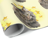 Die Norwegische Waldkatze mit langer Haare ist ein Geschenkpapier (Rolleneckpunkt)