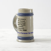 Die offizielles Schwein Mauer begrenzte Ausgabe Bierglas (Vorderseite Links)