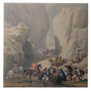 Die Öffnung in den schmalen Durchlauf über dem Fliese