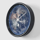 Die östliche Hemisphäre auf der Erde. Uhr (Winkel)