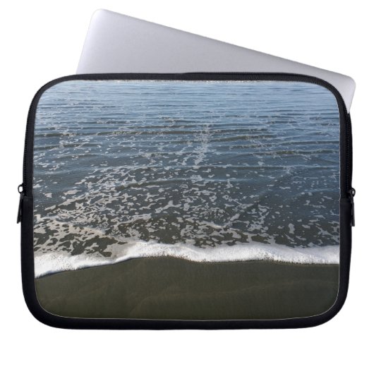Die Ozeantide, die Ashore waschen Laptopschutzhülle (Vorderseite)