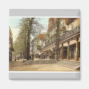 Die Pantiles, III., Tunbridge quillt hervor, Magnet