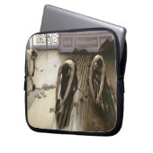 Die Parkett-Hobel, 1875 Laptopschutzhülle (Vorderseite Links)