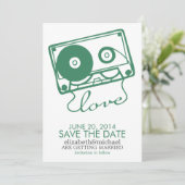 Die perfekte Mix-Hochzeit spart das Datum {grün} Einladung (Stehend Vorderseite)