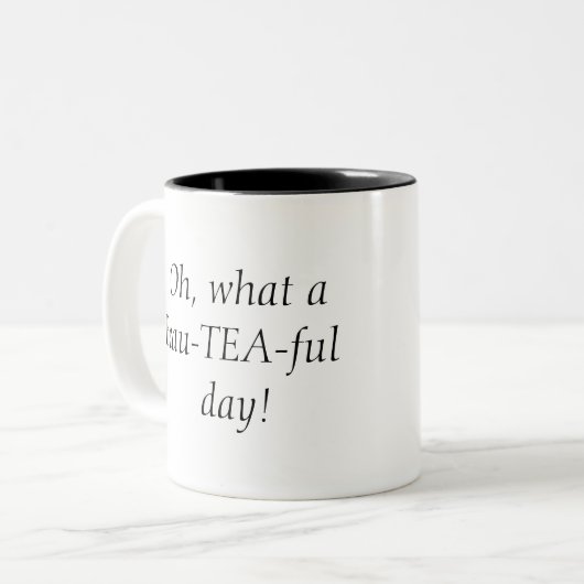 Die perfekte Tea-Tasse Zweifarbige Tasse (Vorderseite Links)