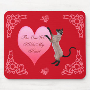 Die Person, die meine Herz-Mausunterlage hält Mousepad