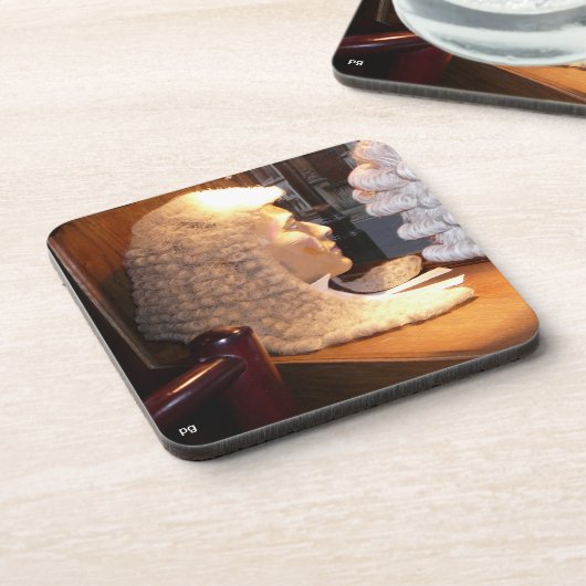 "Die Perücke des Rechtsanwalts " Getränkeuntersetzer (Linke Seite)