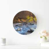 Die Pfeile der Jungfrau im Herbst Große Wanduhr (Zuhause)