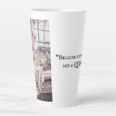 Die Pink Lady Tasse passt zu einer Königin (Vorderseite)