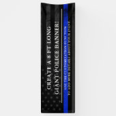 Die Polizei hielt den dunklen Hintergrund der amer Banner (Vertikal)