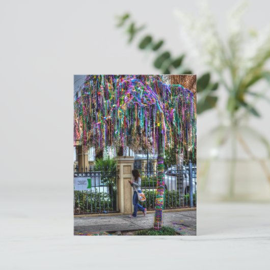 Die Postkarte der Mardi Gras Bead Tree (Stehend Vorderseite)