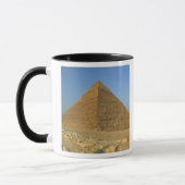 Die Pyramiden von Gizeh, die fast 5000 sind Tasse (Links)