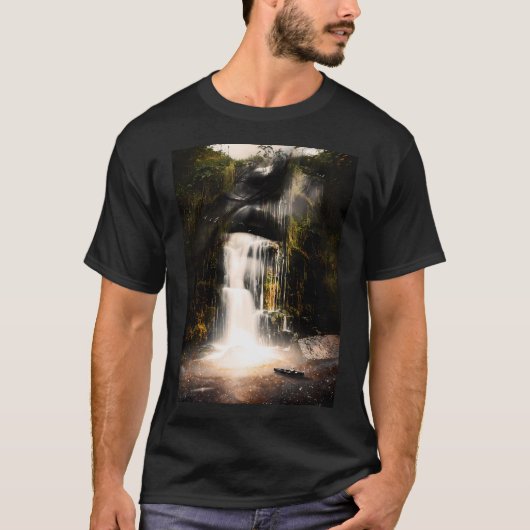 Die Quelle T-Shirt (Vorderseite)
