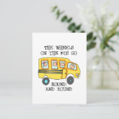 DIE RÄDER AM BUS POSTKARTE (Stehend Vorderseite)