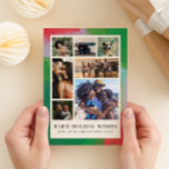 Die Rahmen sind grün und rot gestrichen und das si Feiertagskarte<br><div class="desc">Für diese kunstvolle und moderne Weihnachtskarte braucht man nicht nur ein Foto zu wählen. Ein modernes Arrangement von sieben Ihrer besten Fotos aus der Familie ist gerahmt in einem Rahmen eines malerisch strukturierten Rahmens in festlichen Farbtönen von grün, rot und blassblau in einem Gitter von cremig und warm. Der ausgeklügelte,...</div>