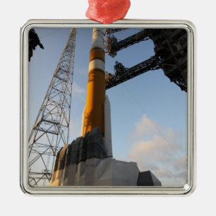 Die Rakete des Dreiecks IV Silbernes Ornament