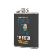 Die raue Natur entdecken Planet Flachmann (Links)