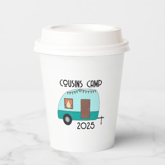 Die Reise-Cousin Camp Retro Camper Pappbecher (Vorderseite)