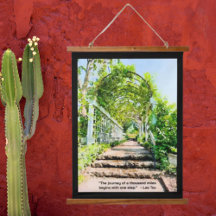 Die Reise von Tausend Meilen beginnt mit einem Sch