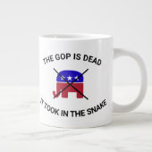 Die Republikanerin ist tot T - Shirt Jumbo-Tasse (Rechts)