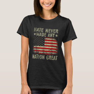 Die Retro-Flagge hat nie eine Nation großartig geg T-Shirt