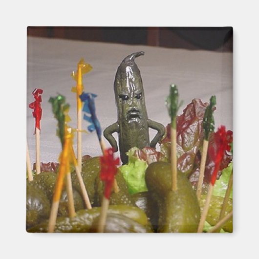 Die Revolte zum Relish Tray Magnet (Vorne)