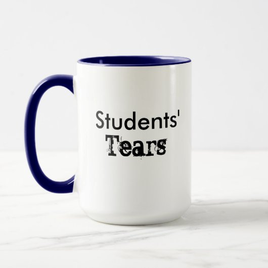 Die Risse der Studenten Tasse (Links)