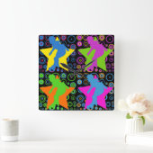 Die Rolle Derby der Pop-Kunst-Frauen Quadratische Wanduhr (Zuhause)