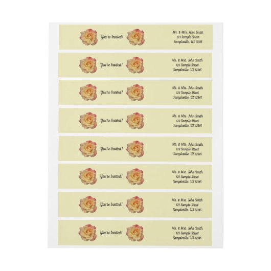 Die Rose ist schön rosa und gelb (Bogen)