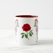 Die Rosen-PferdeTasse Zweifarbige Tasse (Mittel)