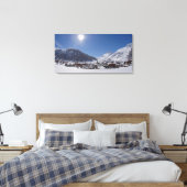 Die Ruhe im Dorf Vald'Isere Leinwanddruck (Insitu (Schlafzimmer))