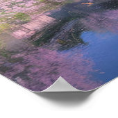 Die Ruhe in Rosa, der Fluss Cherry Blossom Poster (Ecke)