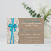 Die Rustikal Blue Bow Wedding Collection RSVP Card Karte (Stehend Vorderseite)