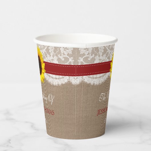 Die rustikale Hochzeitskollektion der Sonnenblumen Pappbecher (Rechts)