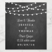 Die Saitenleuchten auf der Chalkboard-Hochzeitssam Weinetikett (Einzelnes Label)