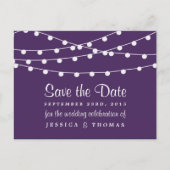 Die Saitenleuchten auf der Lila Hochzeitskollektio Ankündigungspostkarte (Vorderseite)