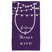 Die Saitenleuchten auf der Lila Hochzeitskollektio Kleine Geschenktüte (Vorderseite)