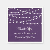 Die Saitenleuchten auf der Lila Hochzeitskollektio Serviette (Vorderseite)