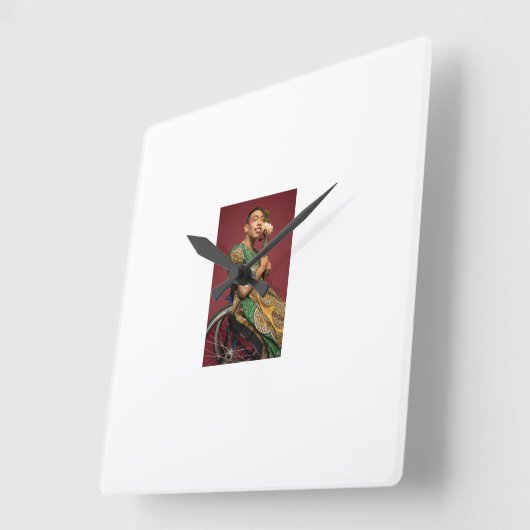 Die Sammlung repräsentiert den eklektischen Geist  Quadratische Wanduhr (Winkel)