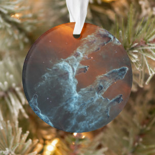 Die Säulen der Schöpfung wurden mittendrin. Ornament