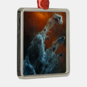 Die Säulen der Schöpfung wurden mittendrin. Ornament Aus Metall (Rechts)