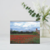 Die Scheune auf dem Mohnfeld Postkarte (Stehend Vorderseite)