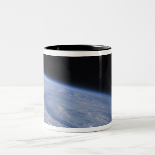 Die schöne Aussicht Zweifarbige Tasse (Mittel)