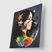 Die Schönheit einer Frau. Quadratische Wanduhr (Winkel)