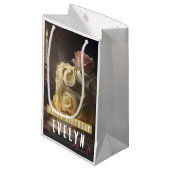 Die Schönheit und der Kuchen der Bestie - Geburtst Kleine Geschenktüte (Vorderseite Schrägansicht)