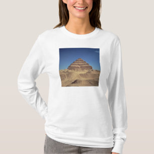 Die Schritt-Pyramide von König Djoser, c.2630-261 T-Shirt