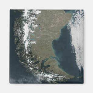 Die schroffen, schneebedeckten Anden Magnet