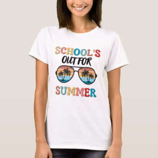 Die Schule ist im Sommer draußen T-Shirt